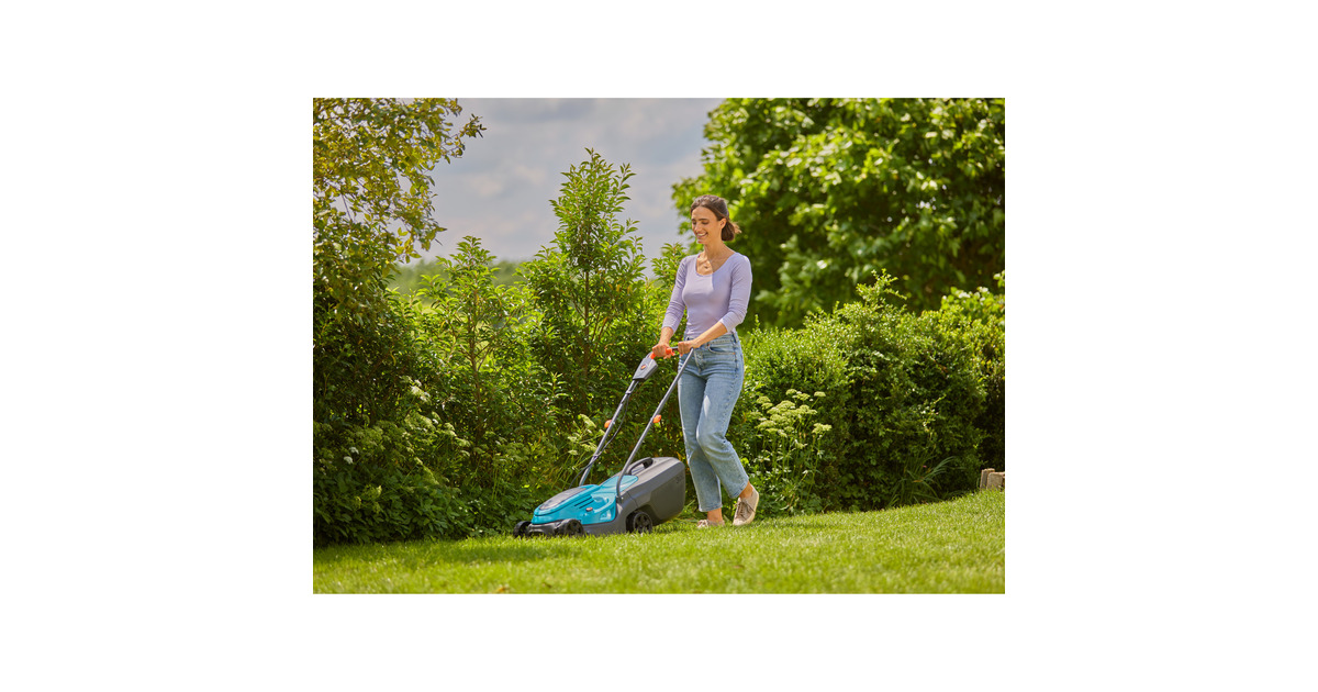 GARDENAGrasmaaier EasyMax 32/18V  (Turquoise/grijs, Accu en lader niet inbegrepen)