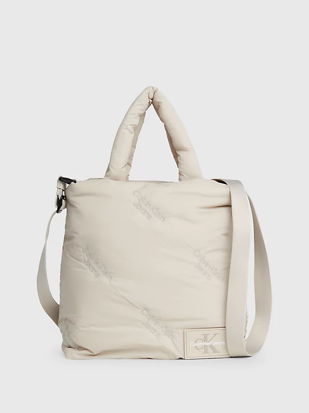 Bolsa de ombro pequena e acolchoada