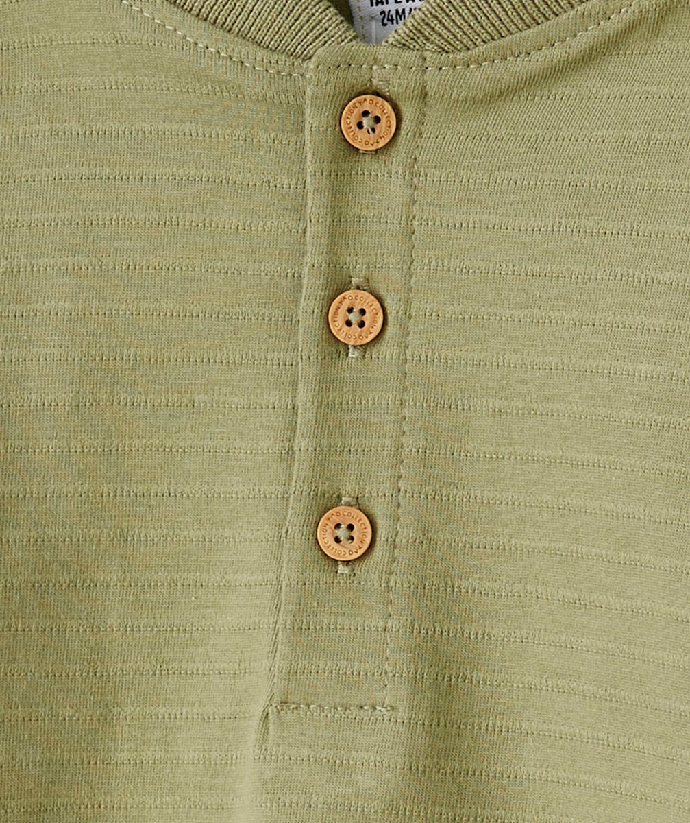 T-SHIRT MANCHES LONGUES BÉBÉ GARÇON EN COTON KAKI AVEC BOUTONS