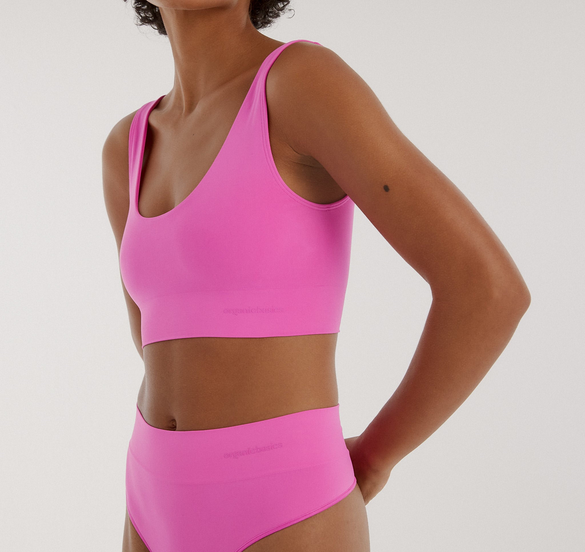 RECYCLED NYLON<br>Smooth Bralette