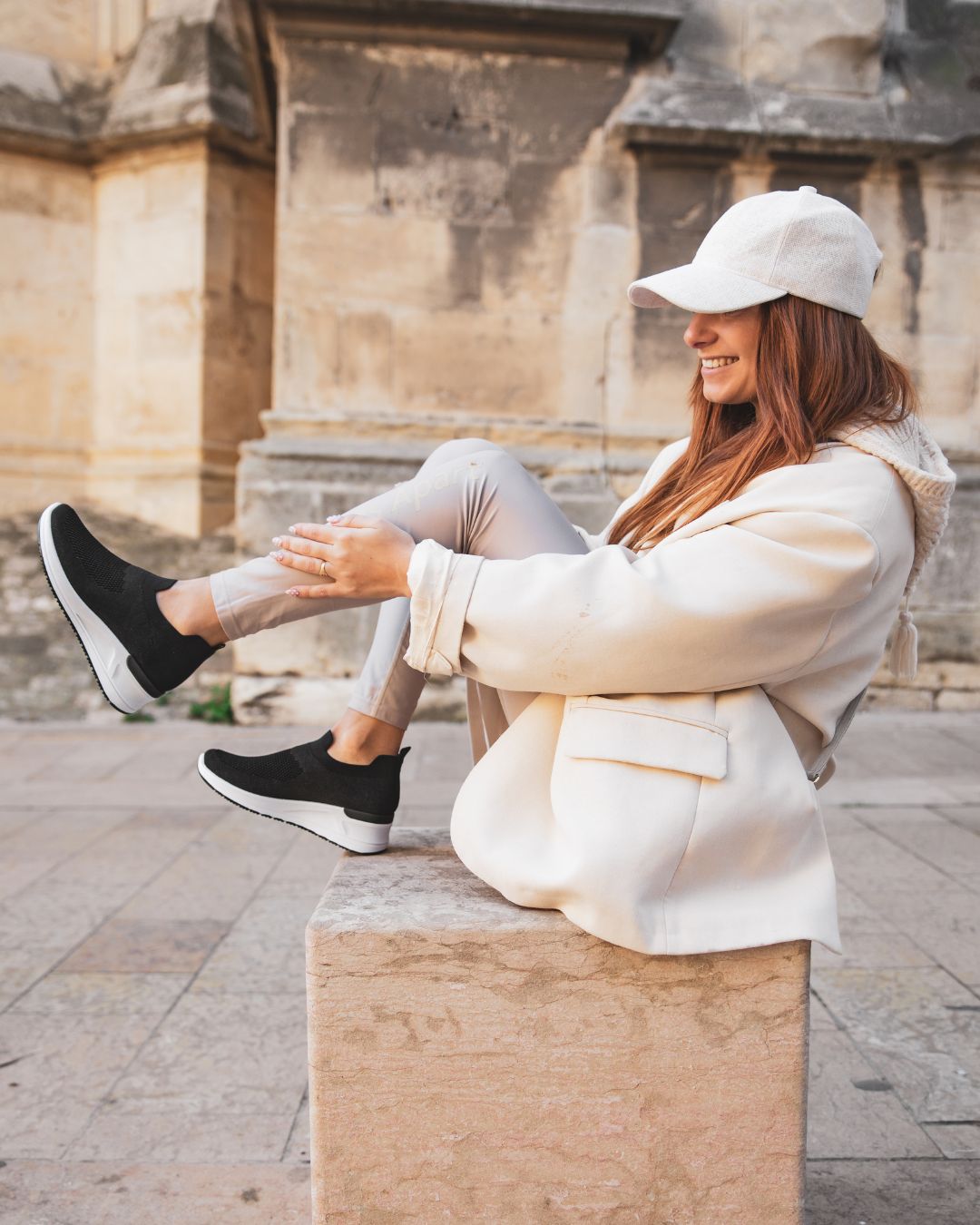 Basket femme en toile noire sport - Allie