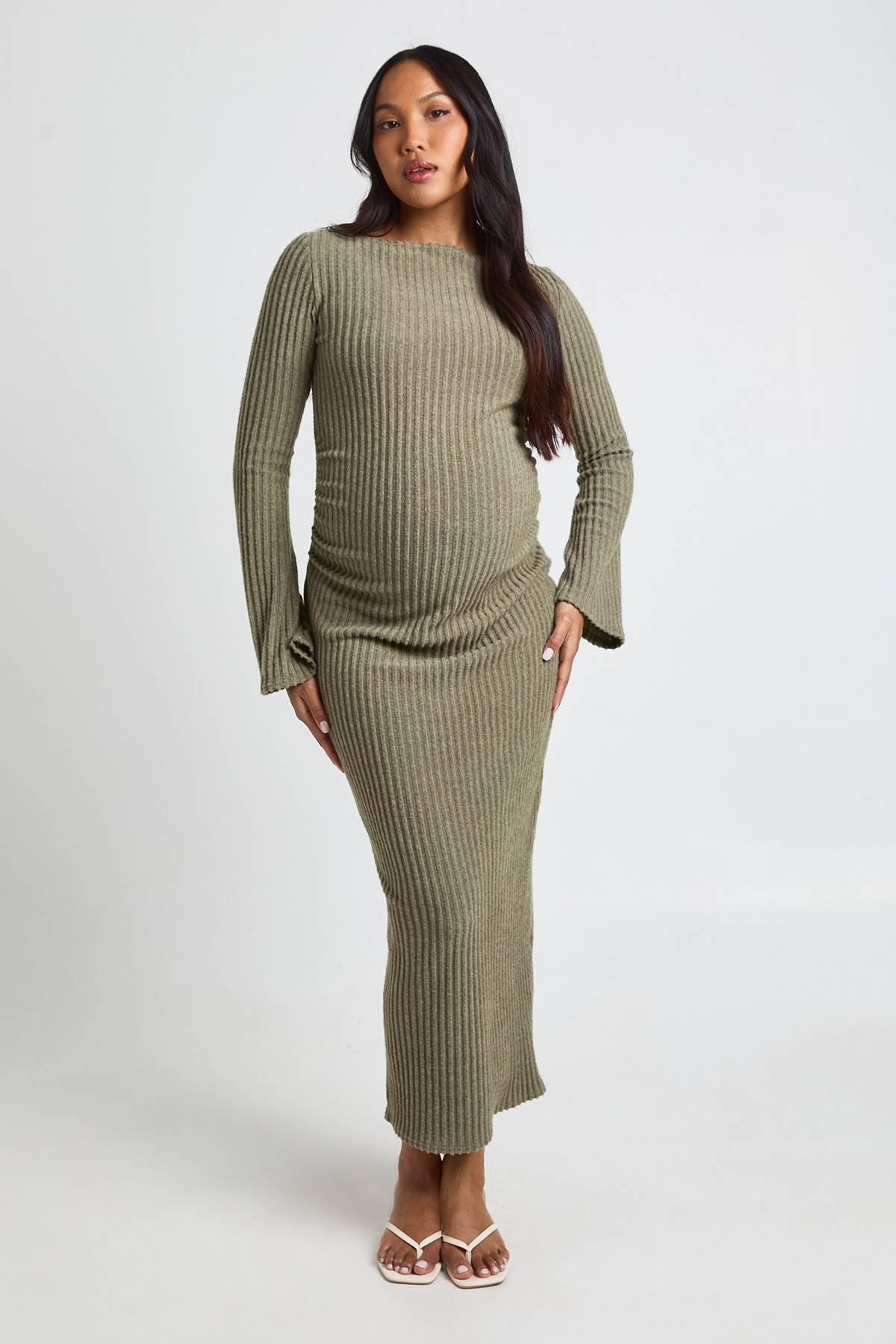 boohoo Robe Midi De Maternité À Encolure Bardot