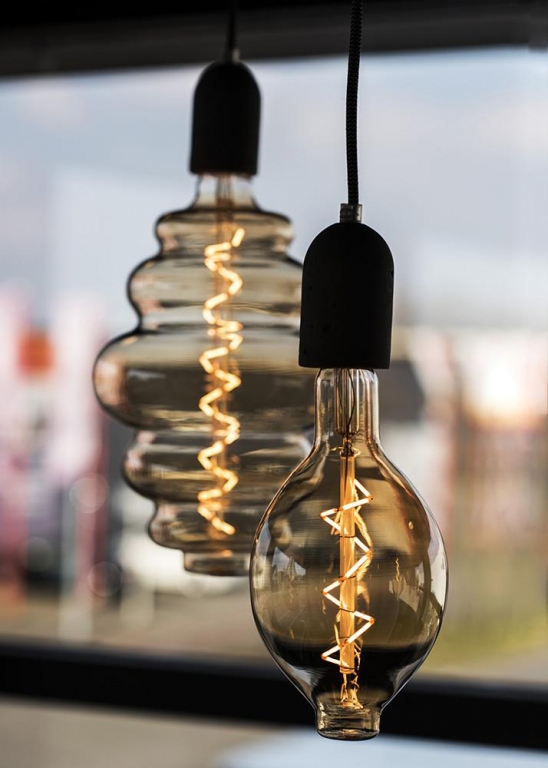 Flinders Big Mami LED Filament lichtbron E27 3W 2000K goud dimbaar