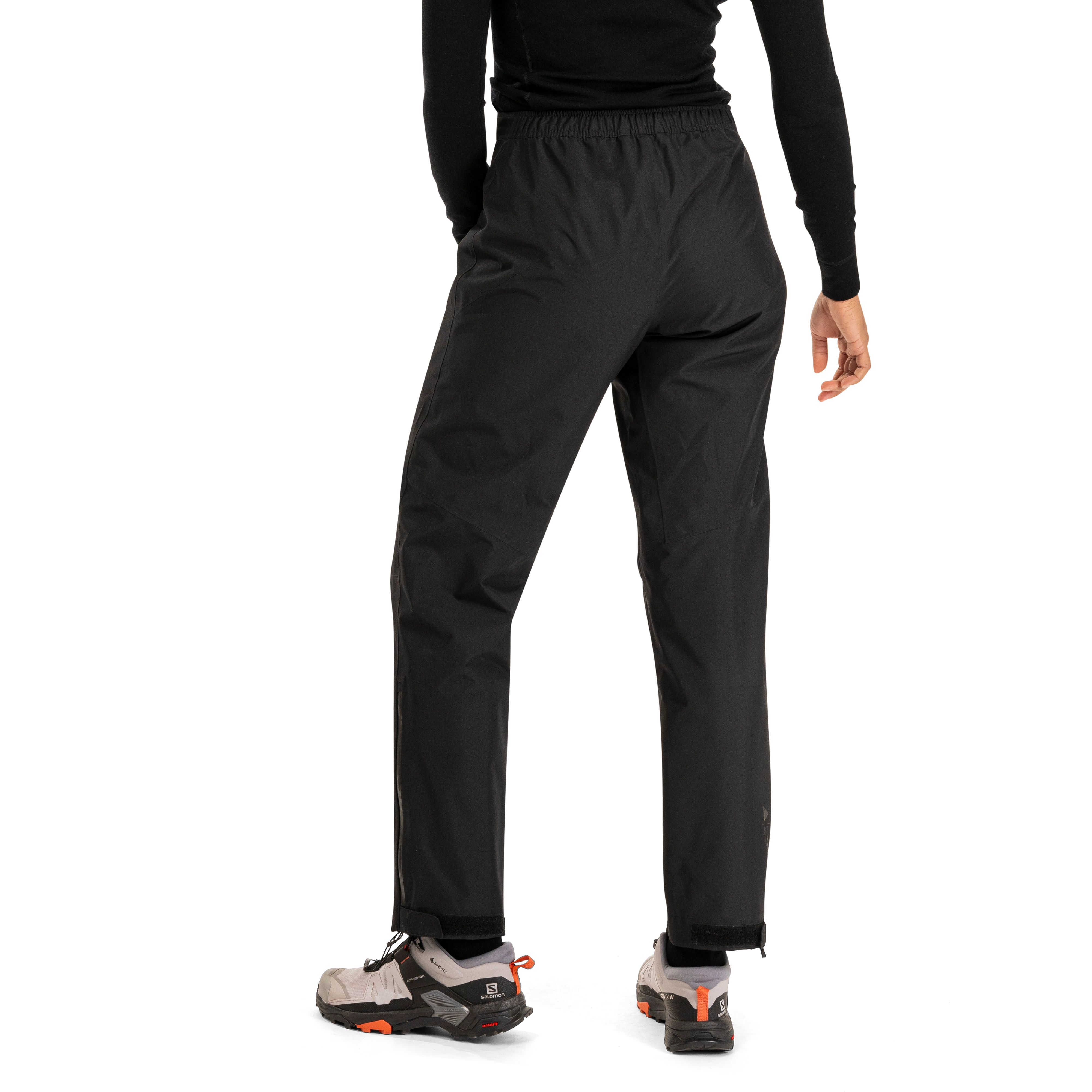 Essentials 2.5L Shell Pants Women Black
