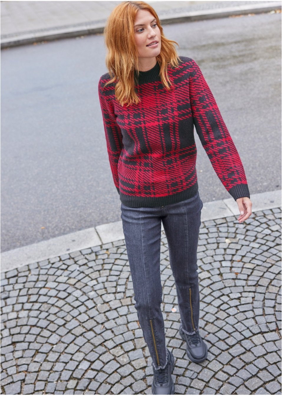 Pull à carreaux