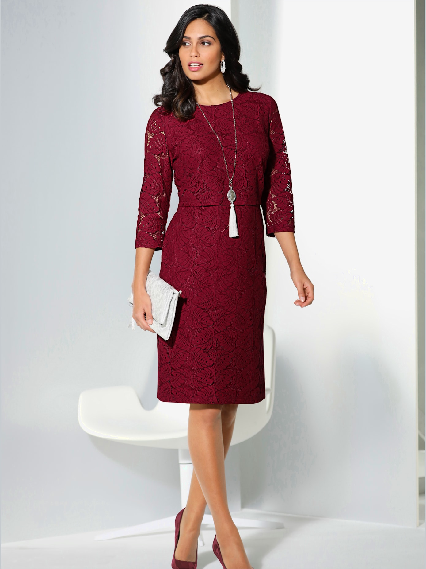 Robe en dentelle qualité coton