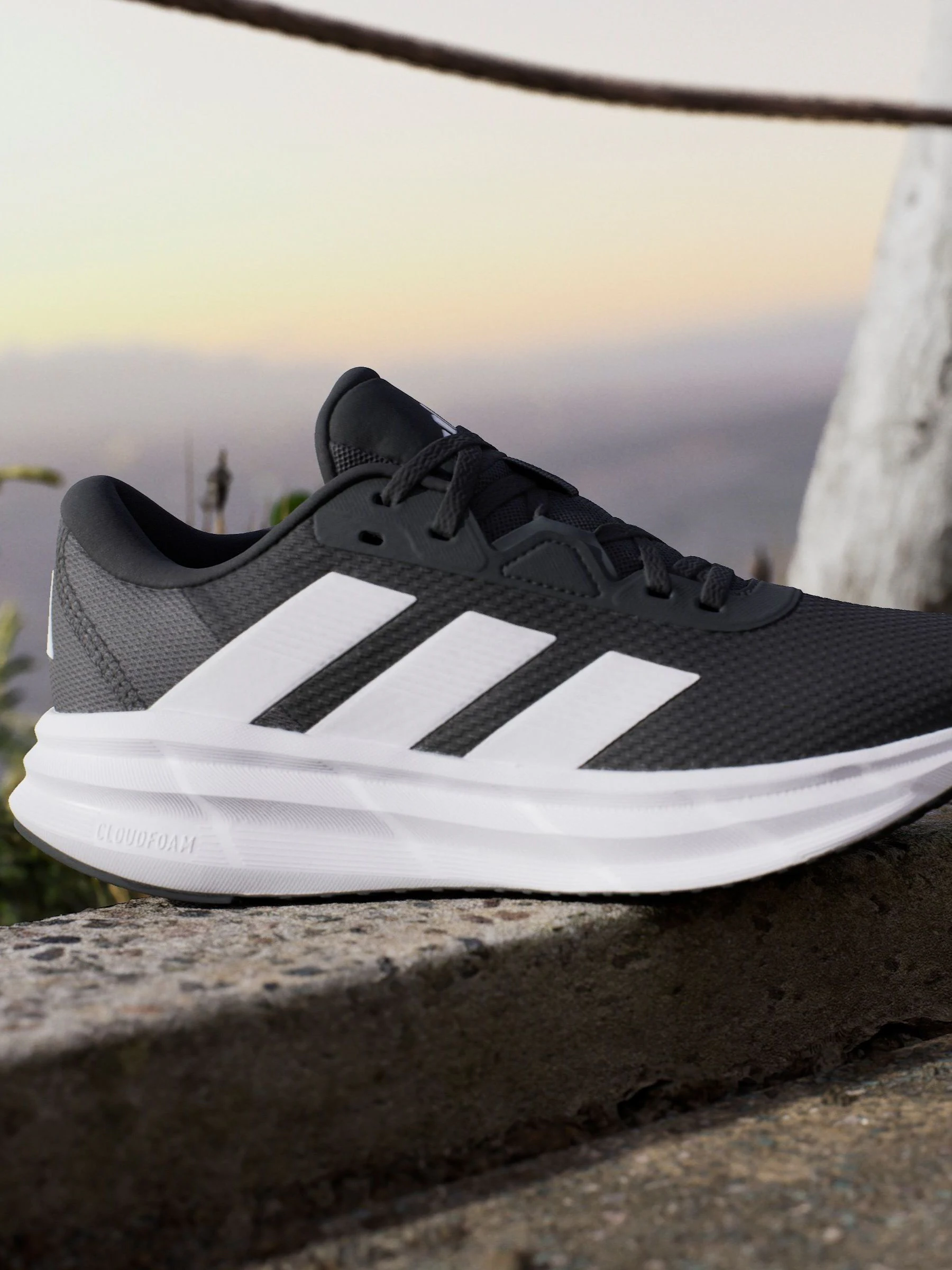 Zwart/wit - adidas Galaxy 7 sneakers