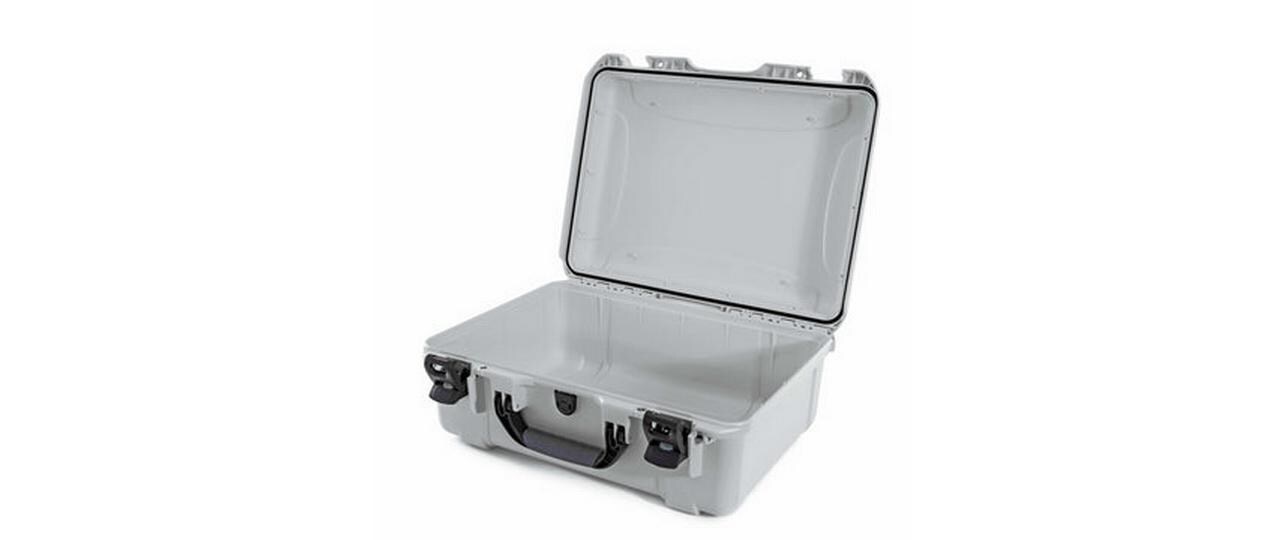Kunststoffkoffer 940 - leer Silber<br>Leichter, wasserdichter und robuster Hartschalenkoffer
