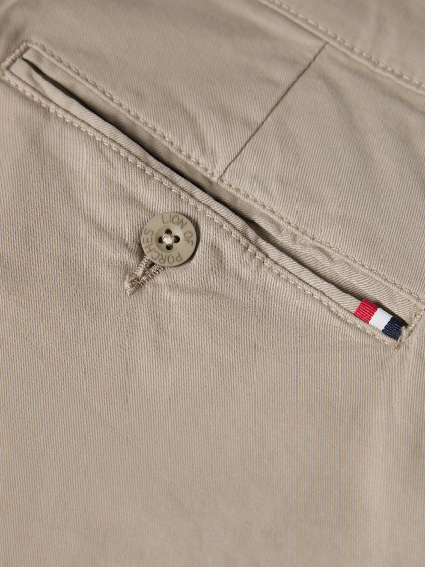 Calças chino regular fit