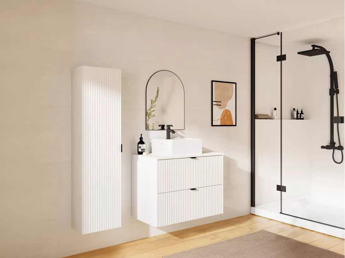 Meuble de salle de bain suspendu strié avec vasque à poser et colonne - Blanc mat - 80 cm - ZEVINI