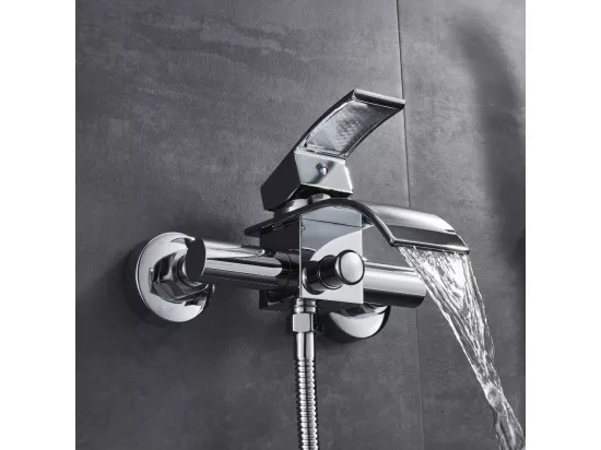Mitigeur de Baignoire Cascade avec Douche à Main et Flexible de douche 1,5m Robinet de Douche Robinetterie mural Robinet de bain en Laiton Chrome