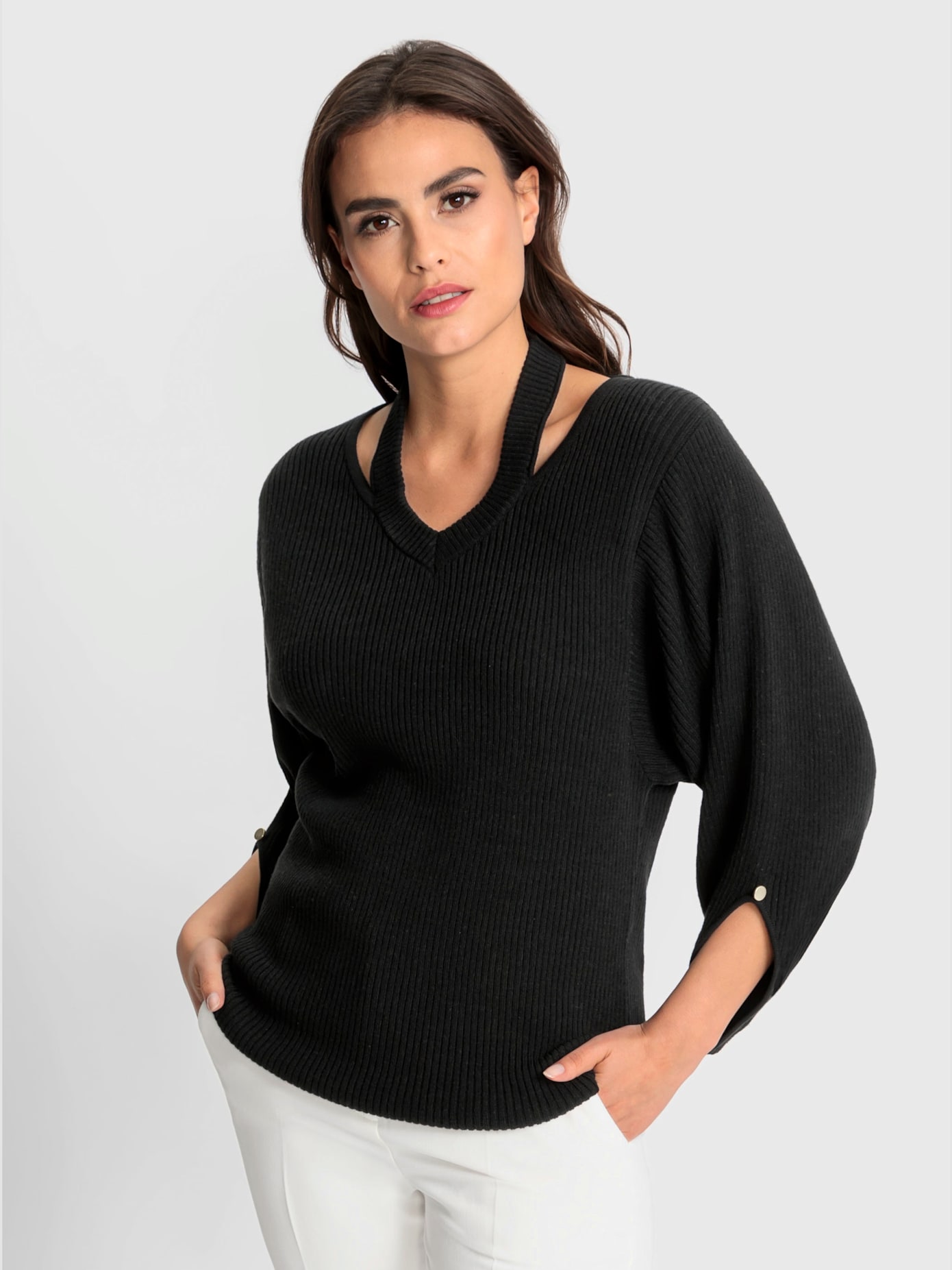 Pull superbe encolure