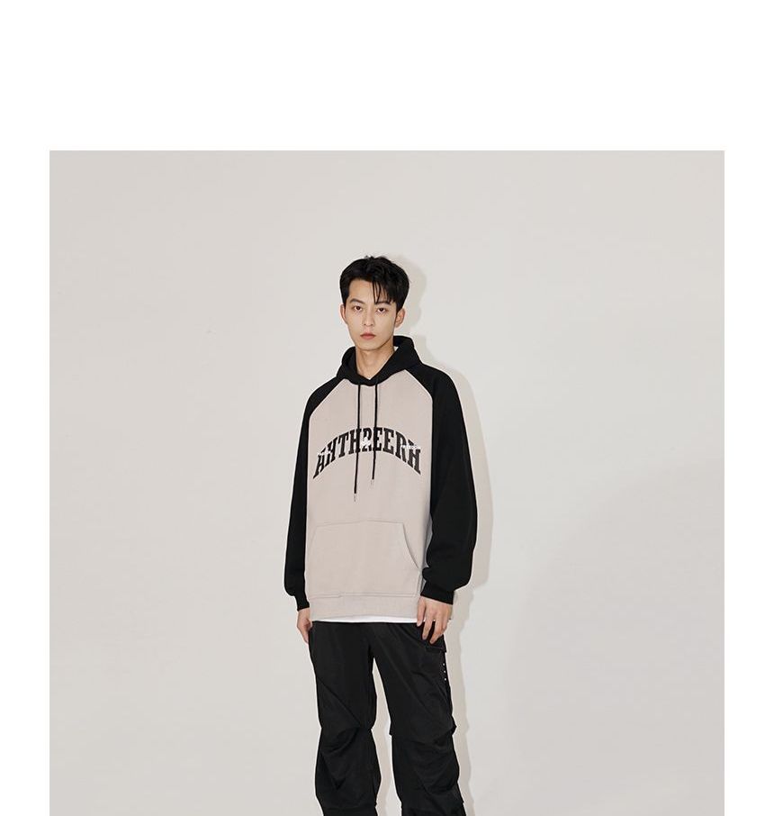 MRCYC - Hoodie met letters