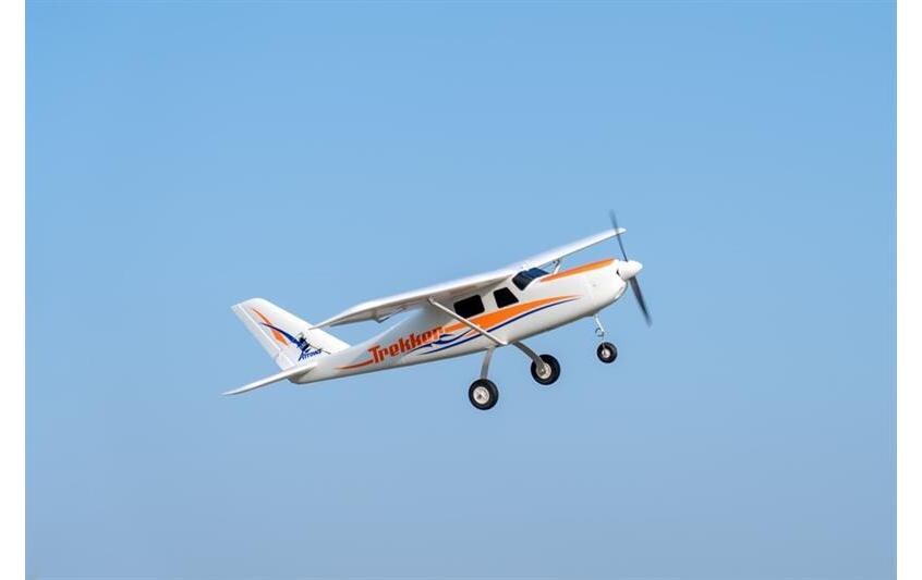 Motorflugzeug Trekker 1200 mm PNP<br>Gutmütiges Trainer Flugmodell mit Brushless Motor