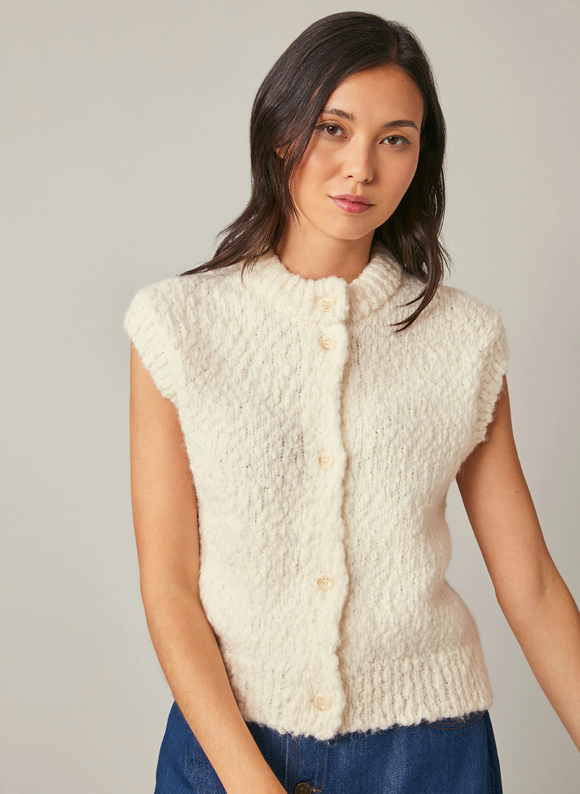 ELA - Gilet col rond en laine mélangée | Blanc