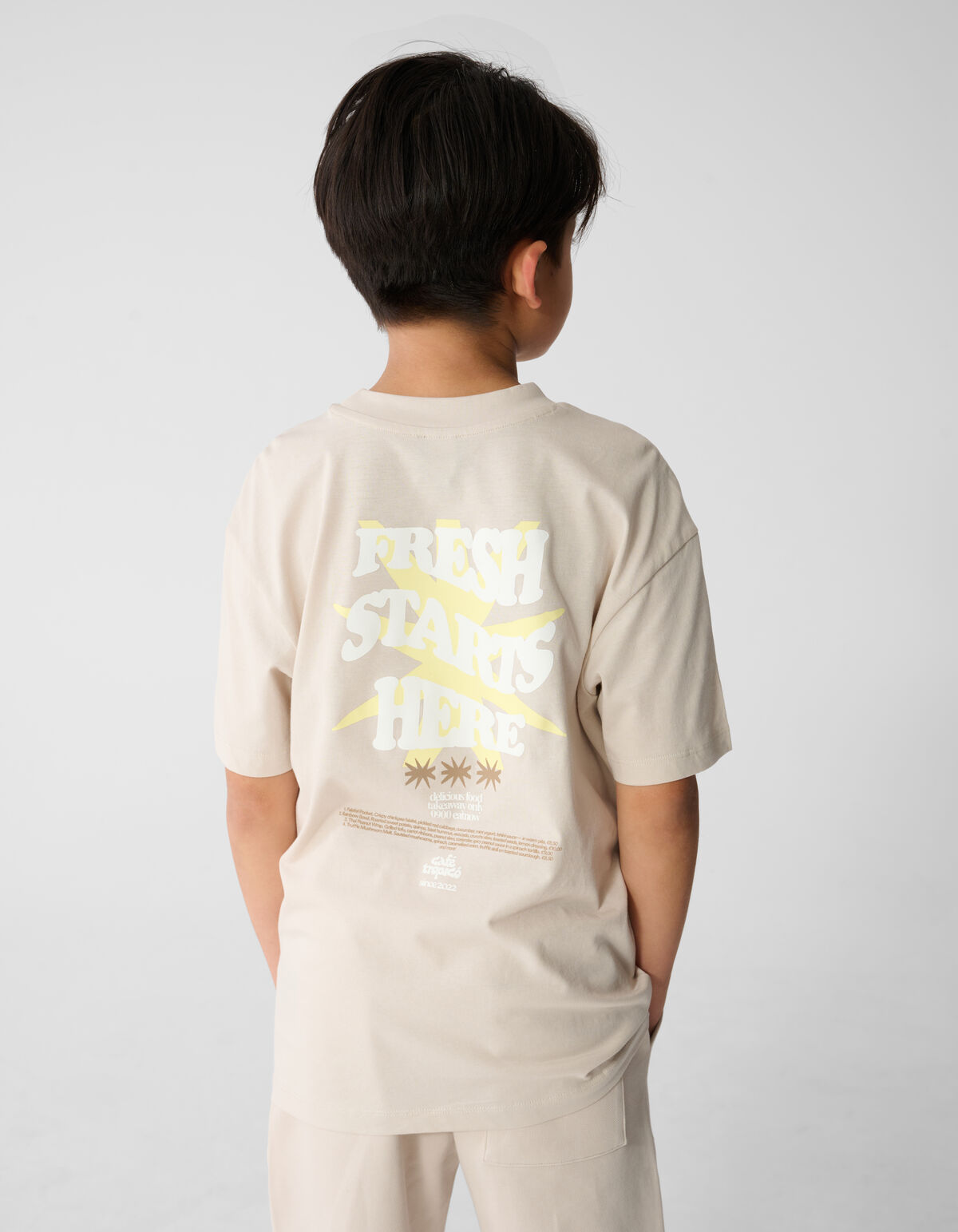 Fresh Artwork T-shirt Beige