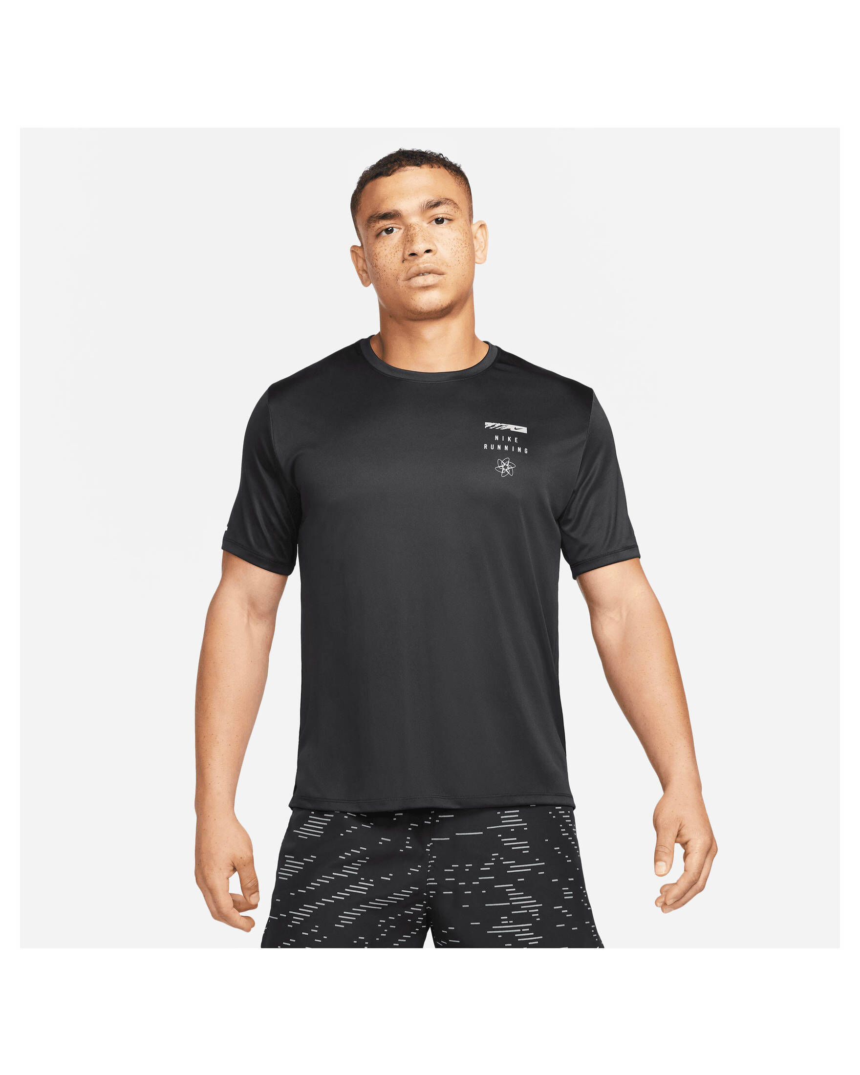 Nike| Herren Laufshirt DF UV RUN DIVISION MILER GPX S/S TEE BORDEAU