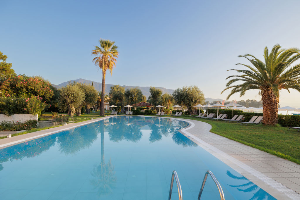 Elea Beach Halfpension - Hotel