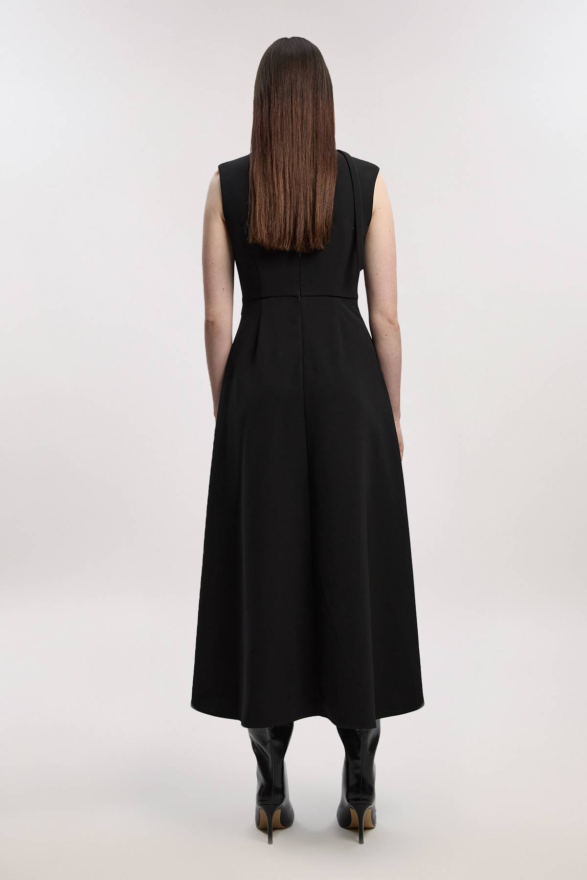 KarenMillen Robe Ajustée À Col Drapé Et Jupe Ample Polie