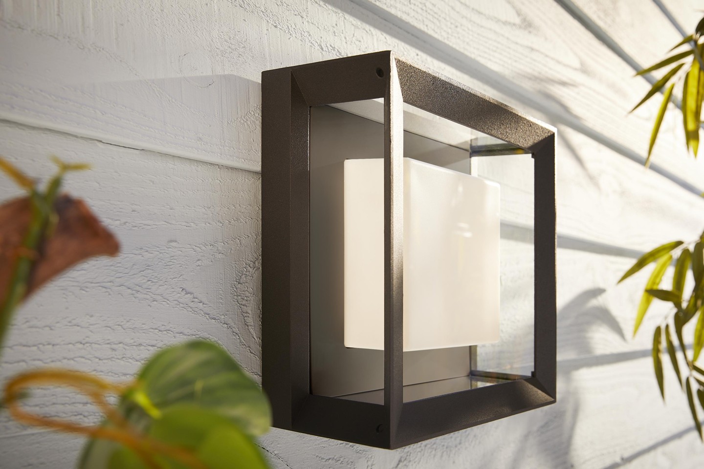 Philips Hue - Econic Square Wall Lantern Outdoor - White & Color Ambiance