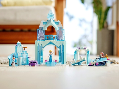 LEGO Anna en Elsa's Frozen Wonderland (43194)