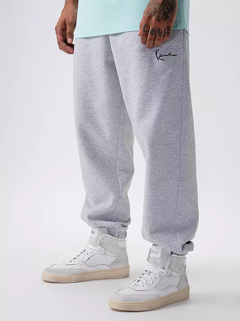 KARL KANI Jogginghose  grau