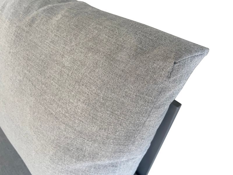 COCON Loungeset Montreux, Anthrazit/Grau, 4 Sitzplätze Zwei Doppelsofas mit Ablage und ein Tisch für Garten, Terrasse oder Balkon