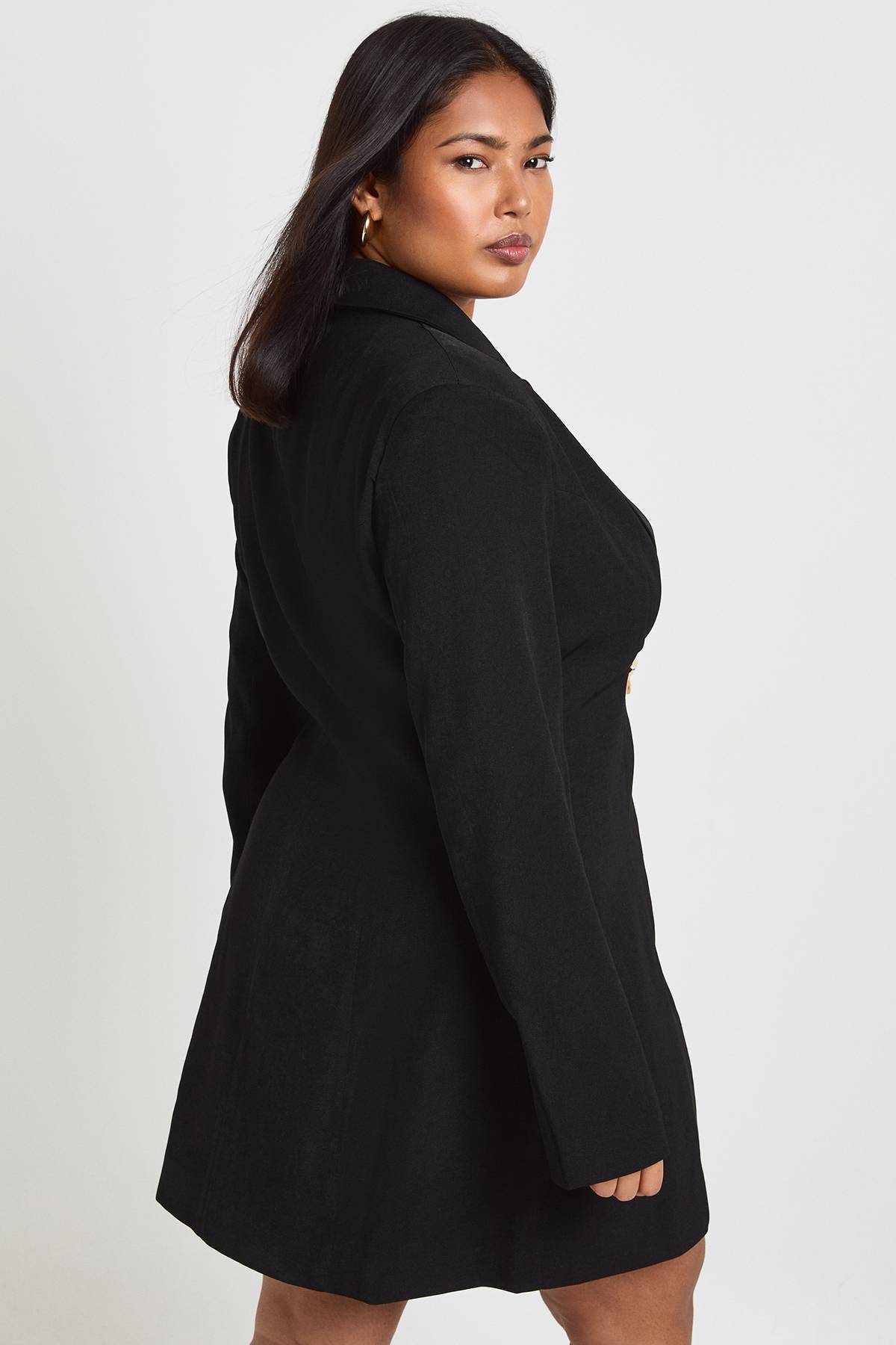 boohoo Robe Blazer Grande Taille Avec Détails Dorés
