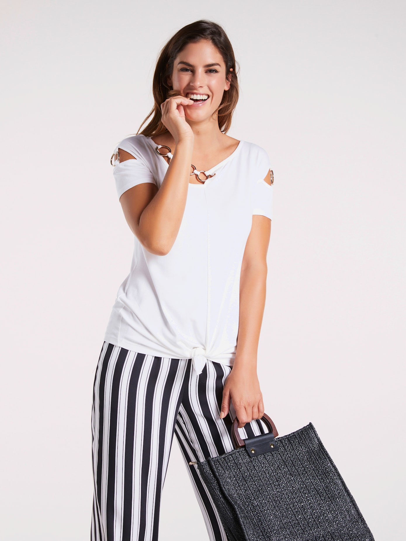 Shirt éléments décoratifs à l'encolure et aux manches