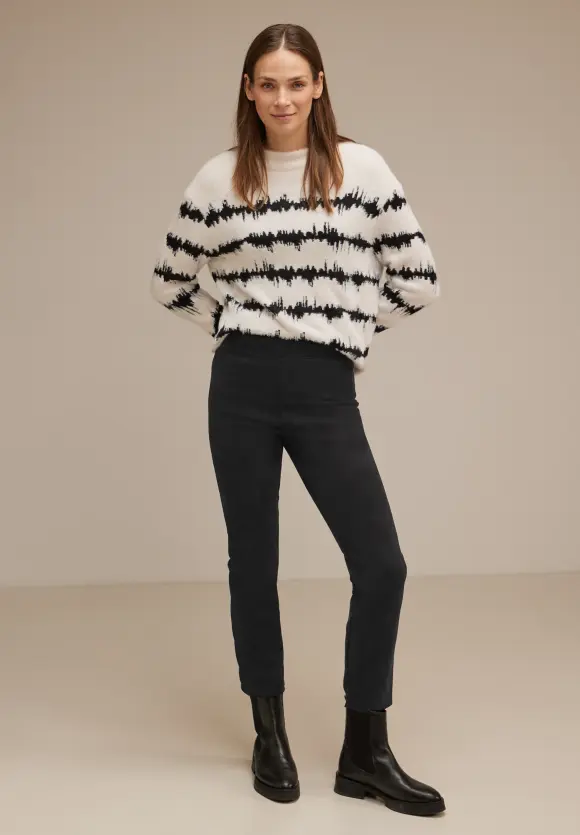 Skinny Fit Leggings - Black