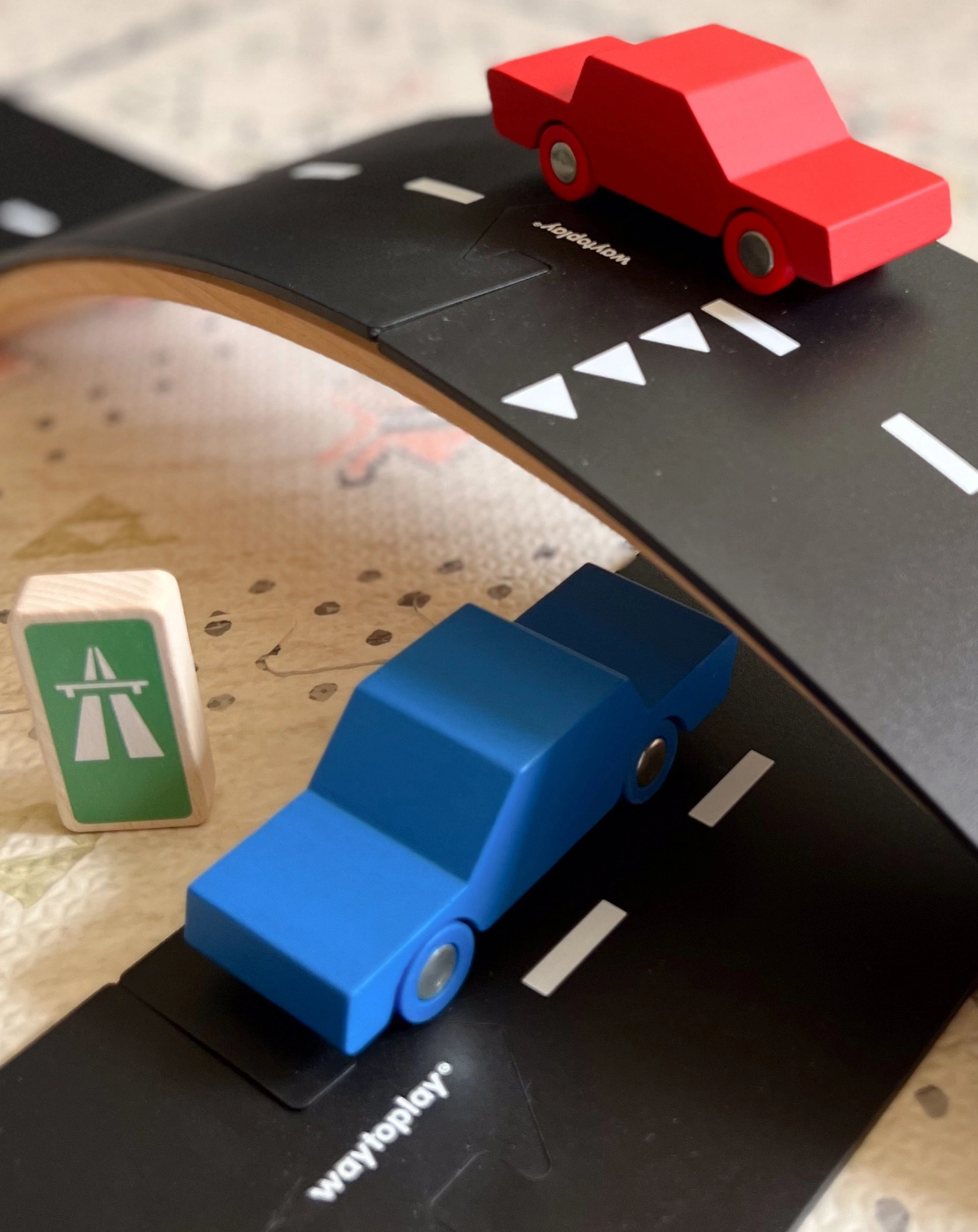 Spielstraßen-Set KING OF THE ROAD - CAR EDITION 42-teilig