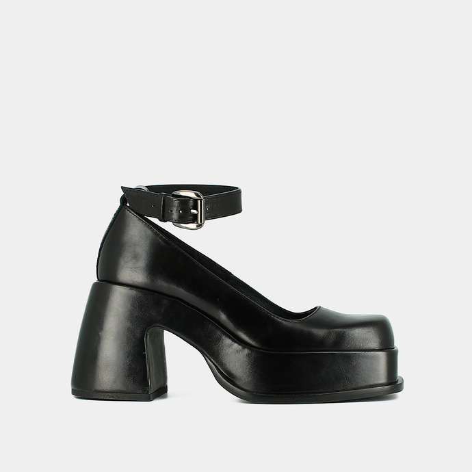 Babies à plateformes  en cuir noir