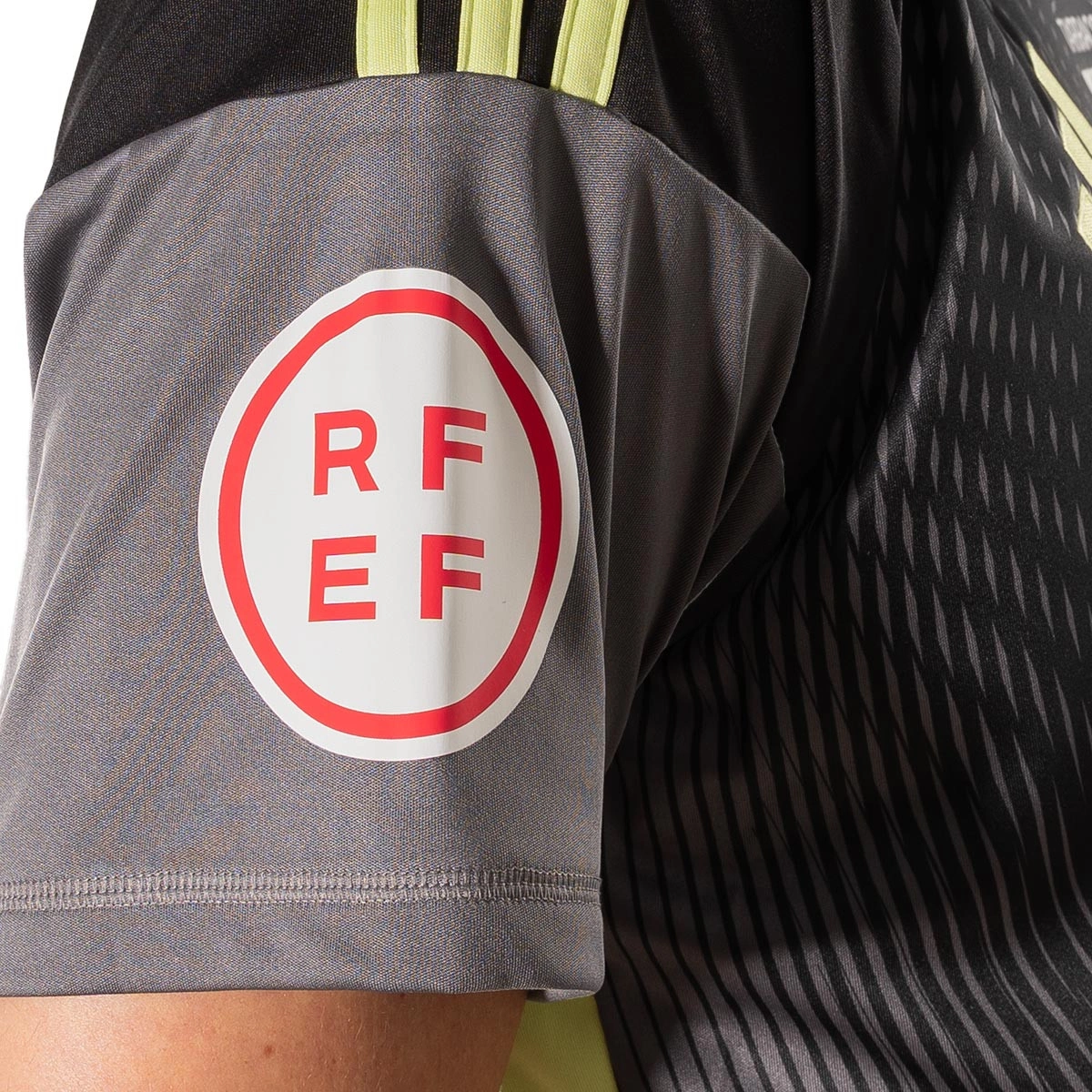 Camisola adidas Gimnàstic de Tarragona Primeiro Equipamento Guarda-redes 2025-2026