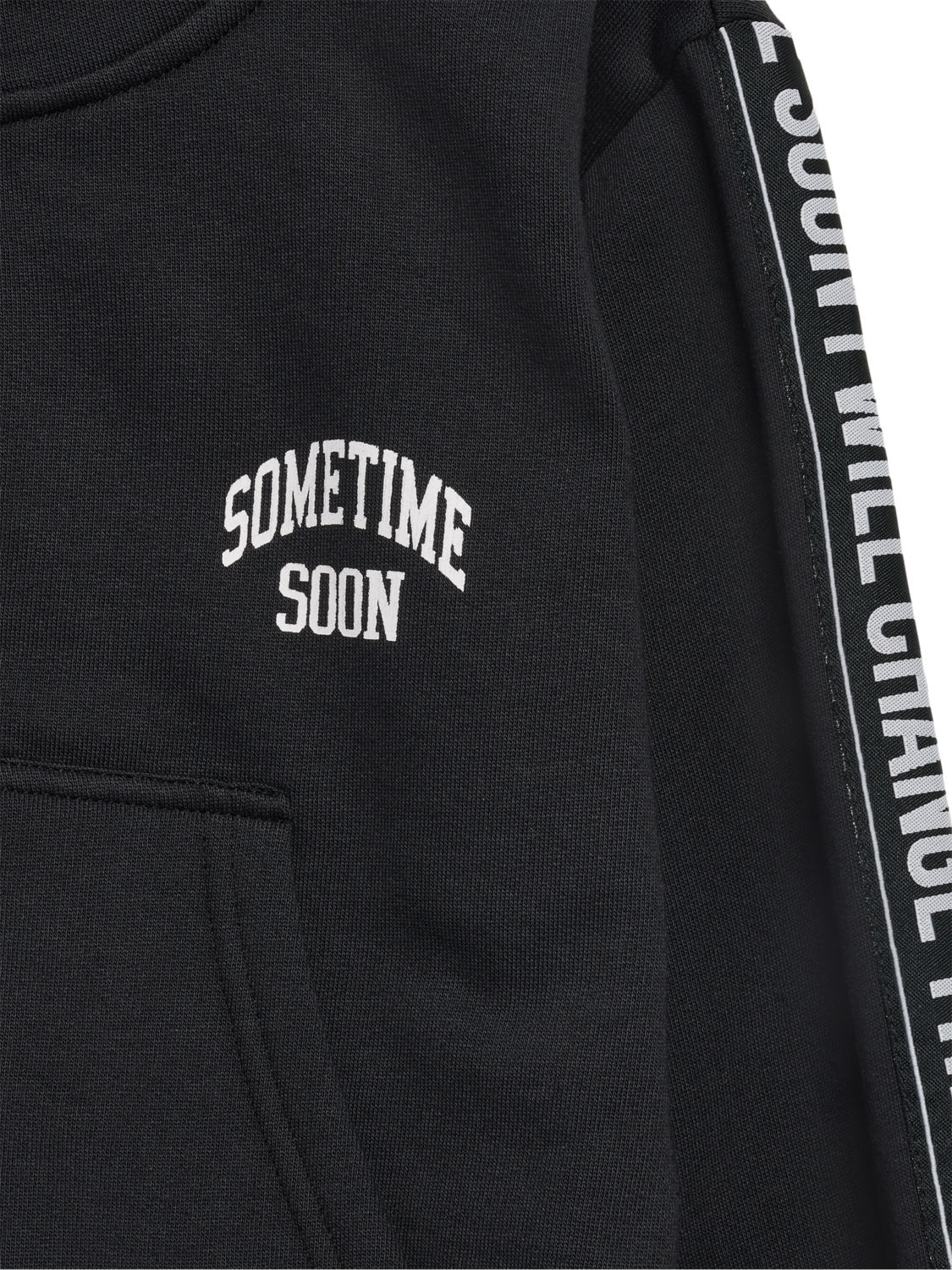 stsEVIE ZIP HOODIE