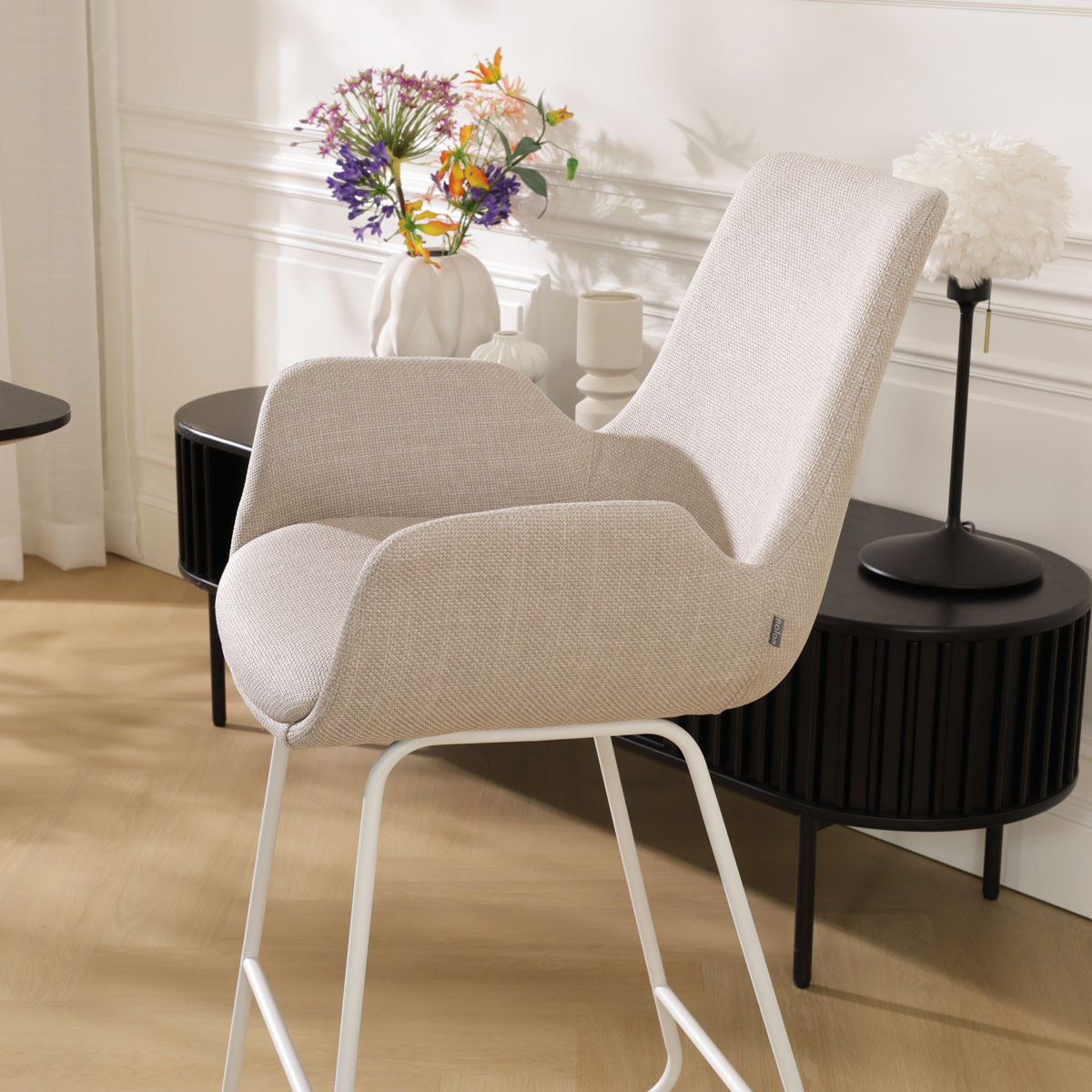 Barkruk Nino-Eef beige - wit onderstel - 75 cm