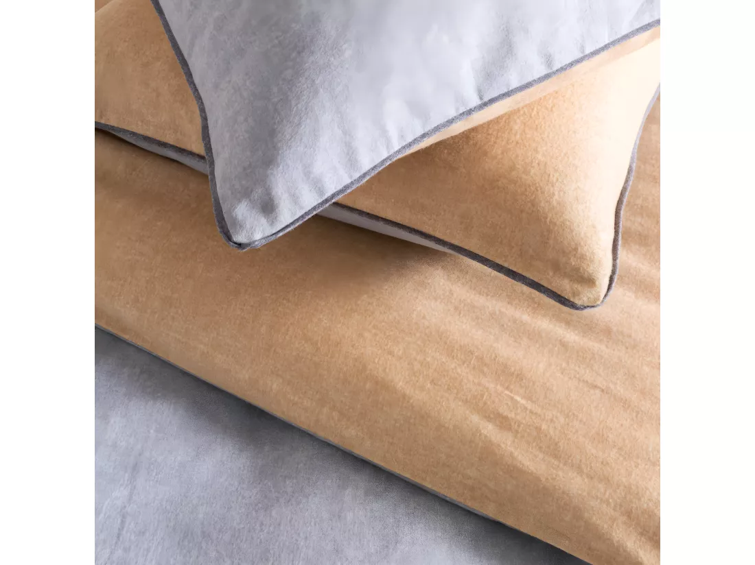 Drap housse en flanelle coton 57 fils uni gris 160x200cm