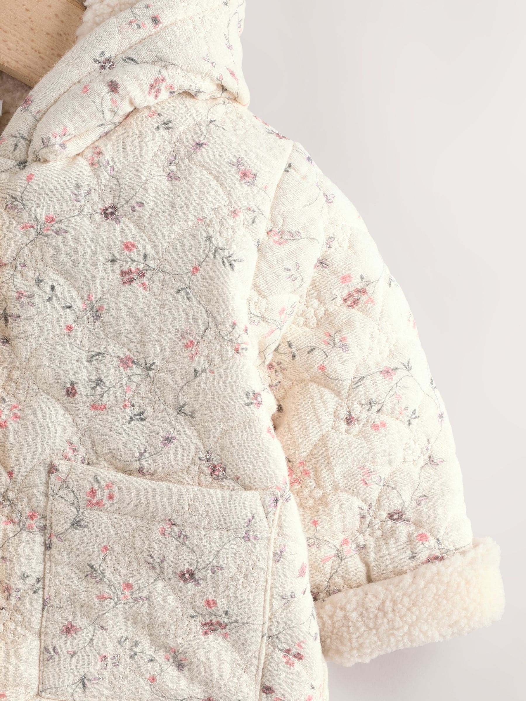 Ecru met bloemenmotief - Baby jas van jersey met kreukeltextuur (0mnd-2jr)