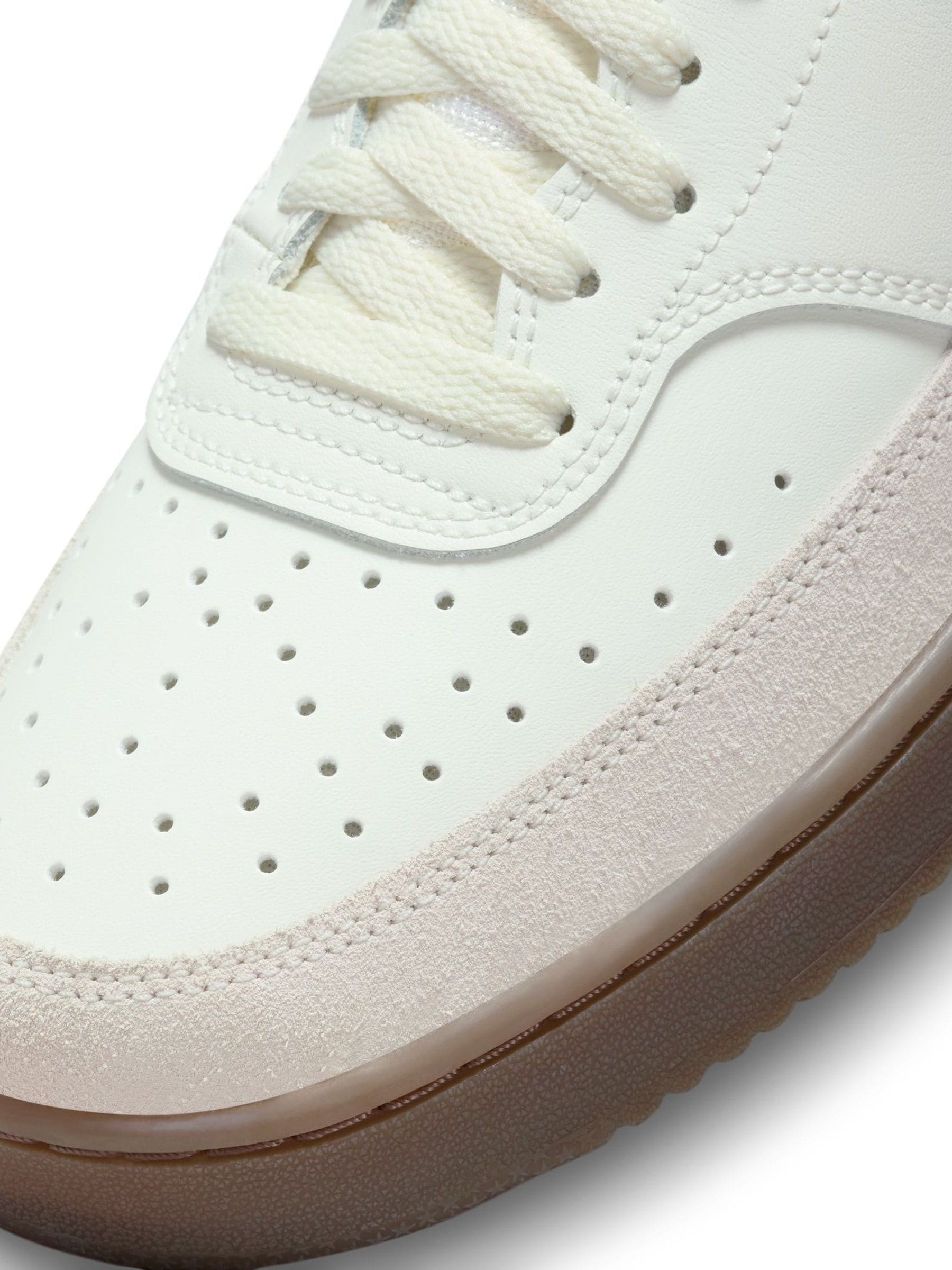 Bruin/wit - Nike Court Vision lage sneakers
