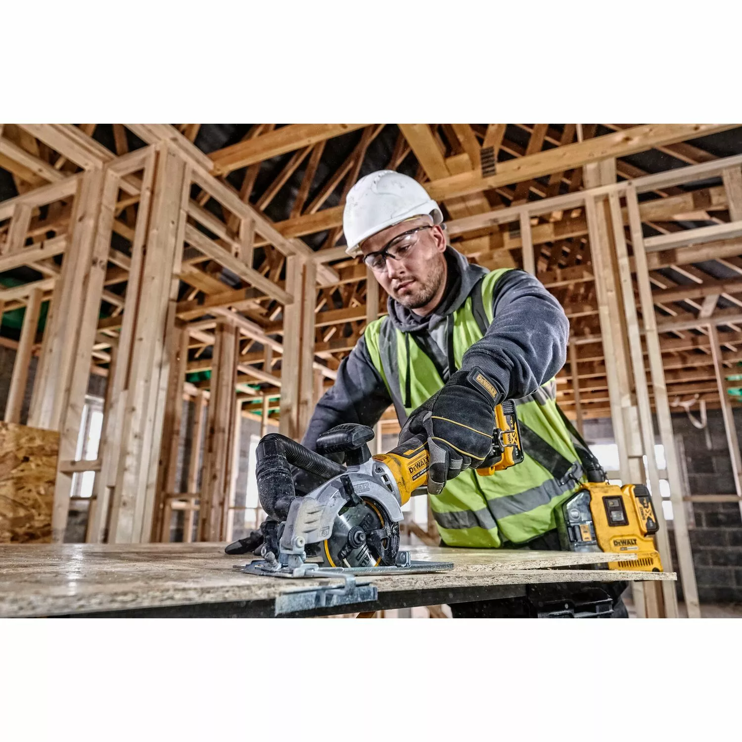 DeWALT DCS571N 18V Li-ion Accu cirkelzaag body - 115mm