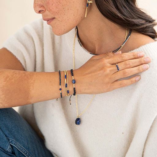 A Beautiful Story Emotion Armbånd, Lapis Lazuli, 16-22 cm