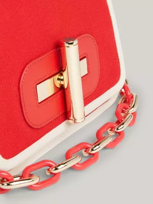 Bolsa com alça de corrente e fecho giratório