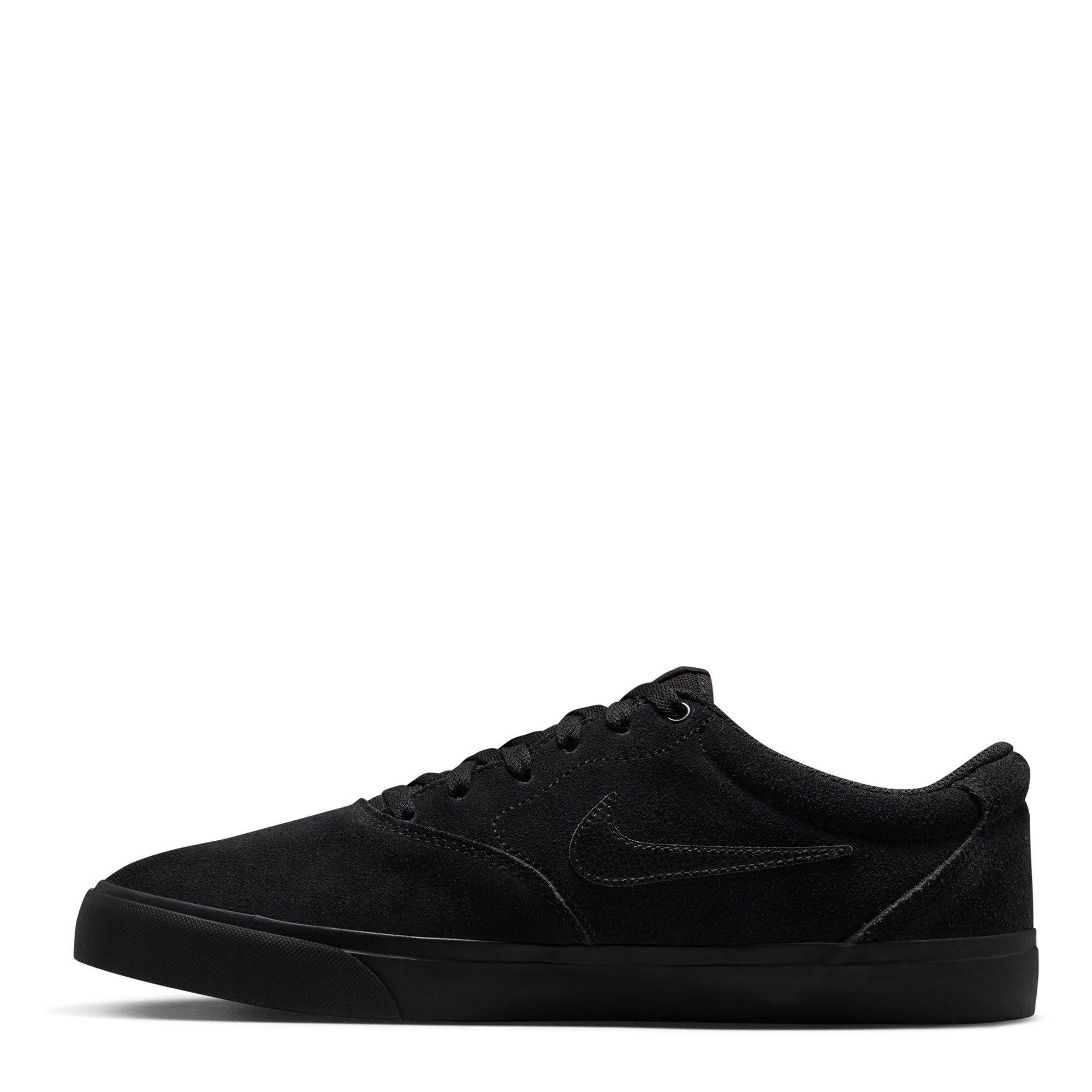Nike Charge Low Trainers Mens