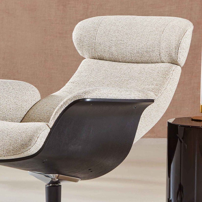 Eijerkamp Collectie   Time-Out Beige Relaxfauteuil + Hocker