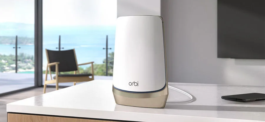 Netgear Orbi RBKE963 Blanc (1 routeur   2 satellites) Répéteurs WiFi