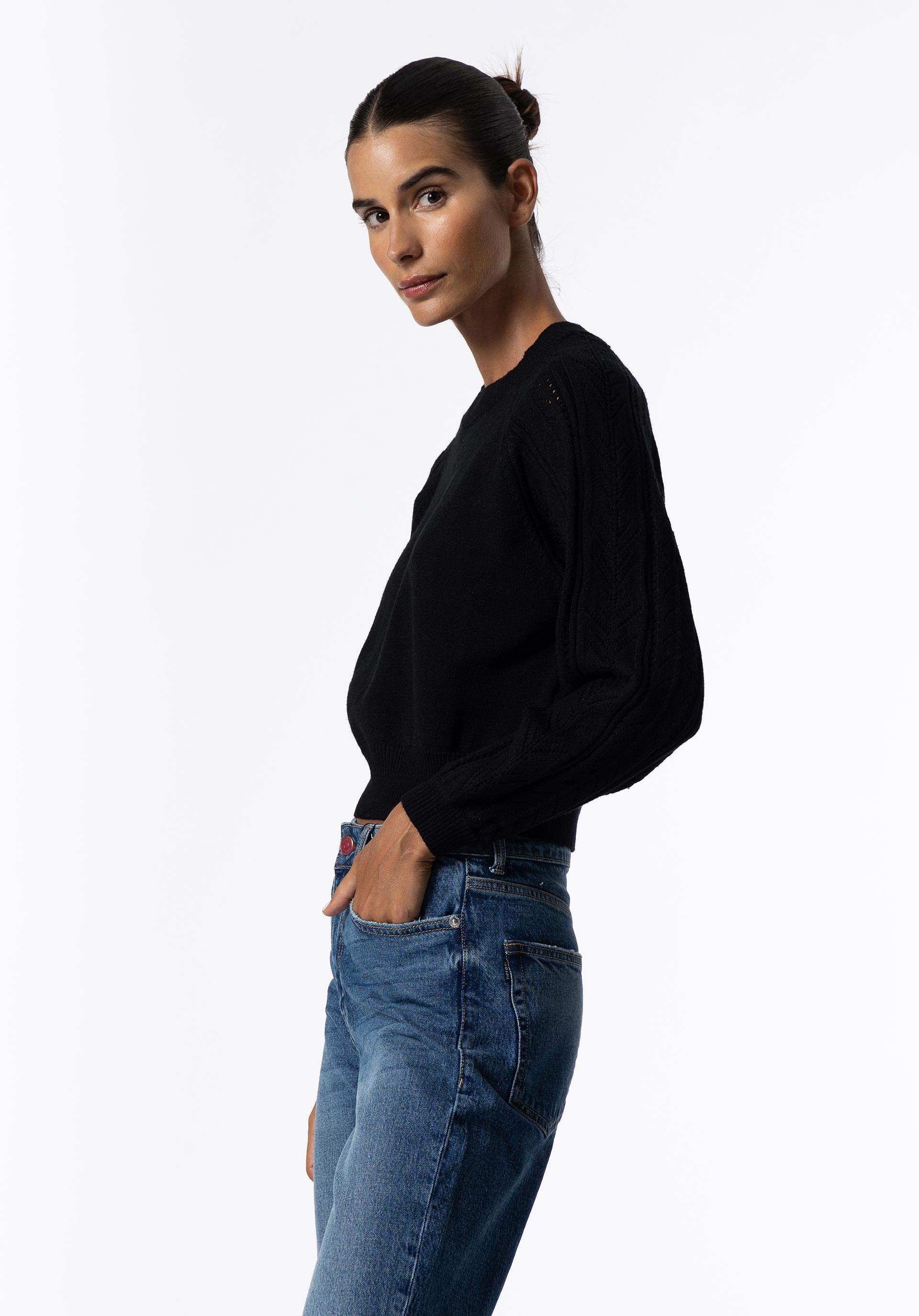 Camisola de Malha Mangas Perfuradas