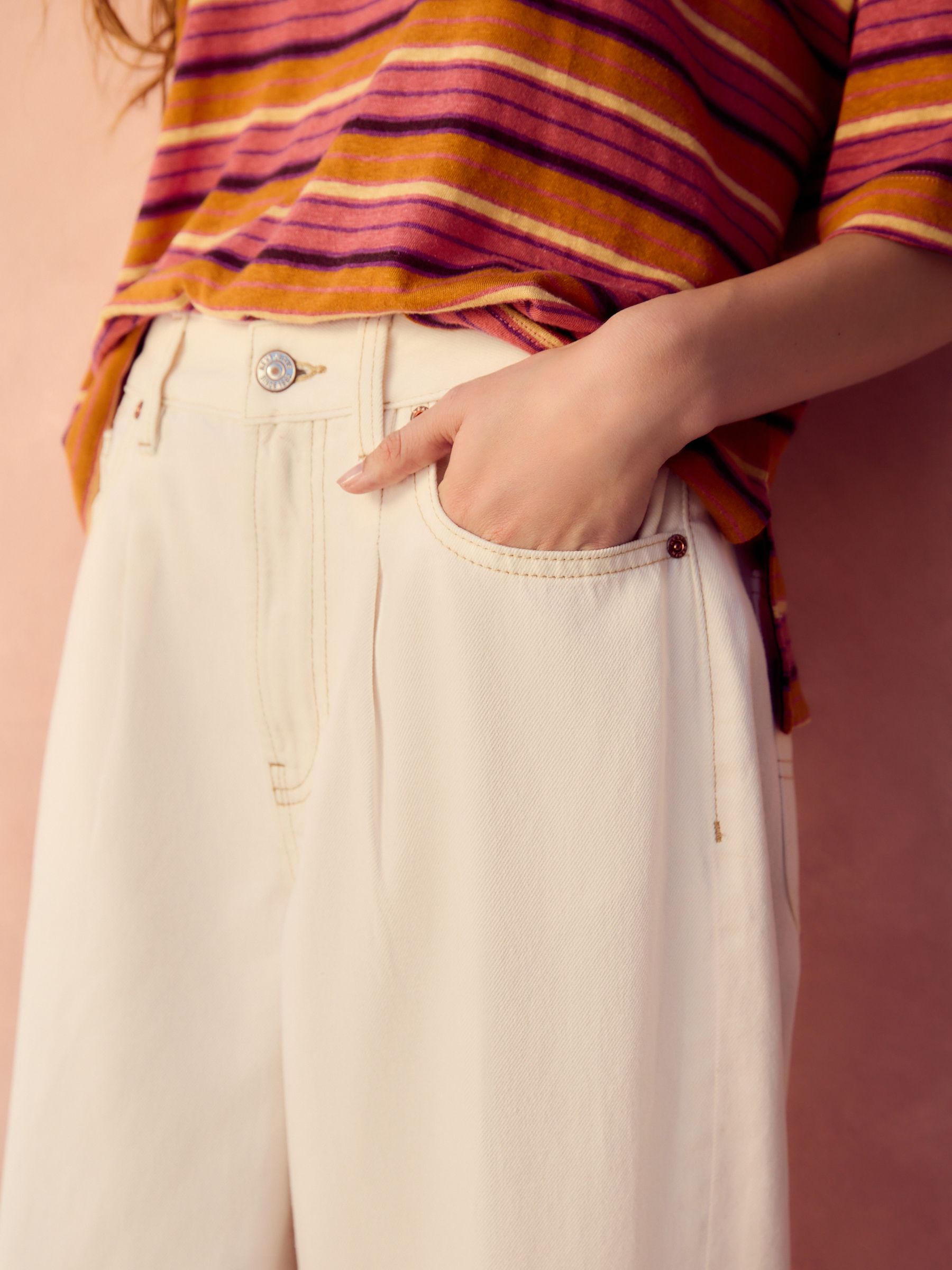 Ecru - Cropped Barrel jeans met ronde pijpen