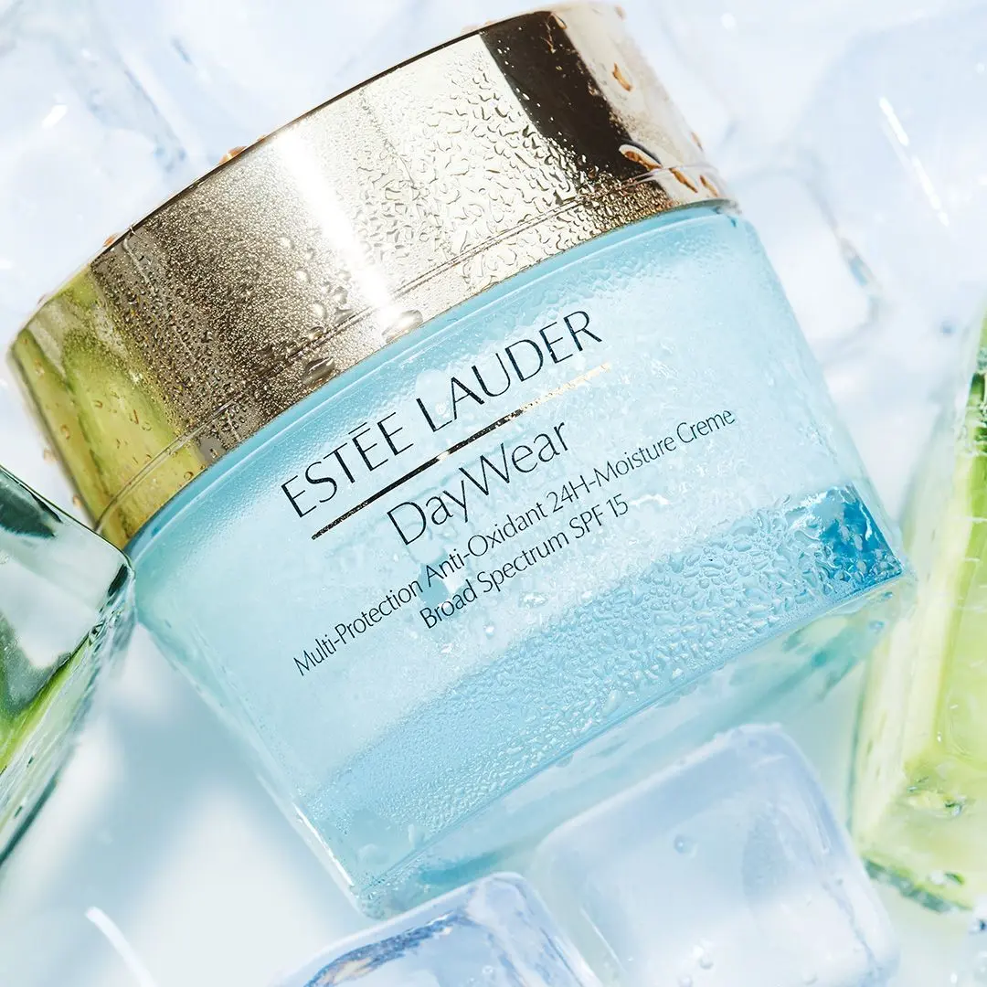 Estée Lauder - DayWear- Soin expert multi-protection SPF 15- Peaux sèches Crème hydratante- Hydratant et nourrissant