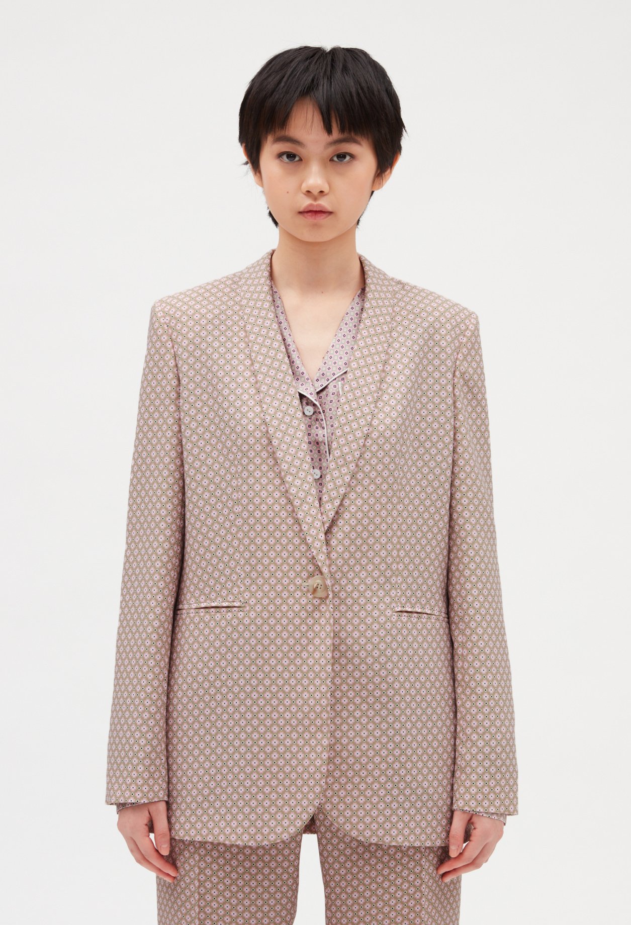 Veste tailleur imprime rose