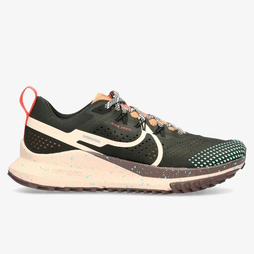 Nike React Pegasus Trail 4