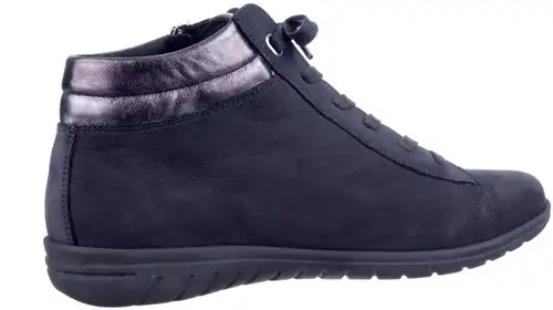 Hartjes donkerblauw 172.0836 - maat 9 veterboot donkerblauw - maat 9 Calandschoen